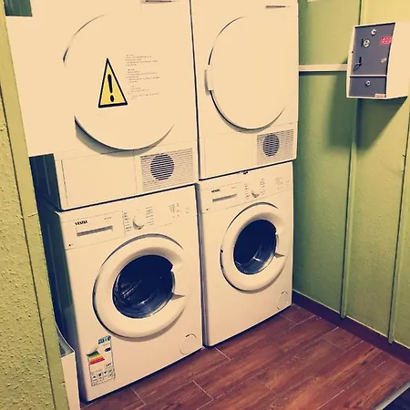Sezer B&a Ug Szálloda Berlin