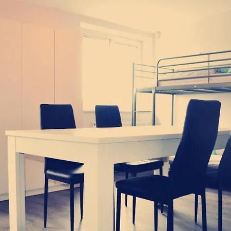 Hotel Sezer B&a Ug *